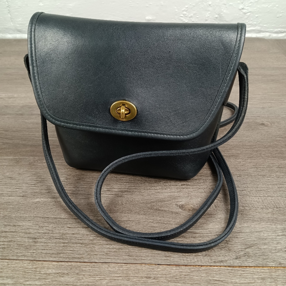 Coach Vintage Quincy Black Leather Crossbody Bag